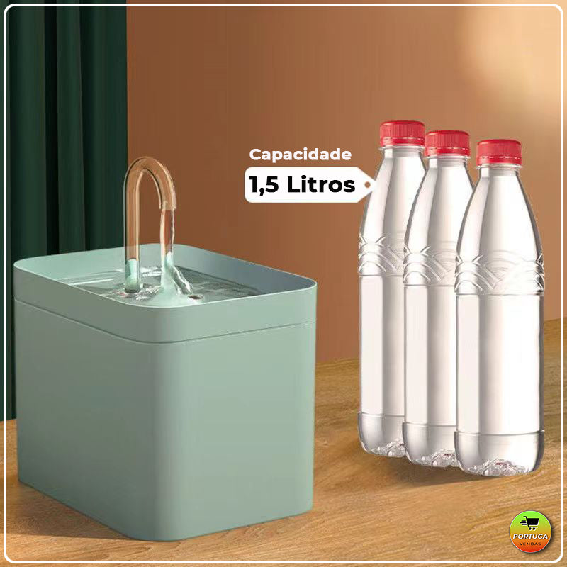 Bebedouro Automático de Água para Gatos (1,5L) AQUAFELIN